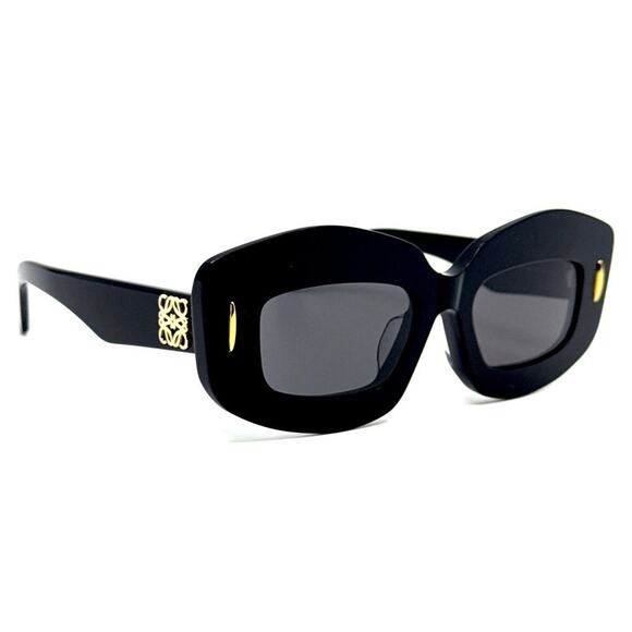 NEW!! LOEWE Sunglasses LW40114F 01A Authentic - Picture 1 of 12